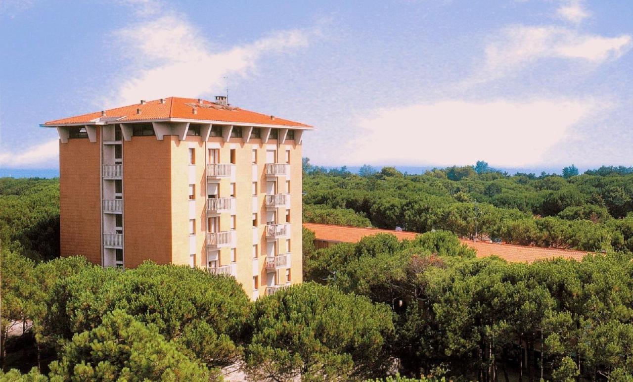 Appartamenti Torre Panorama Bibione Buitenkant foto